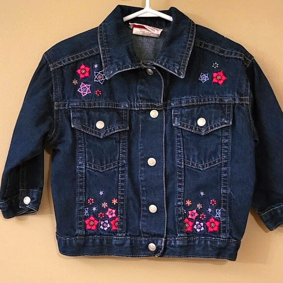 Super cute embroidered denim jacket - Picture 1 of 5